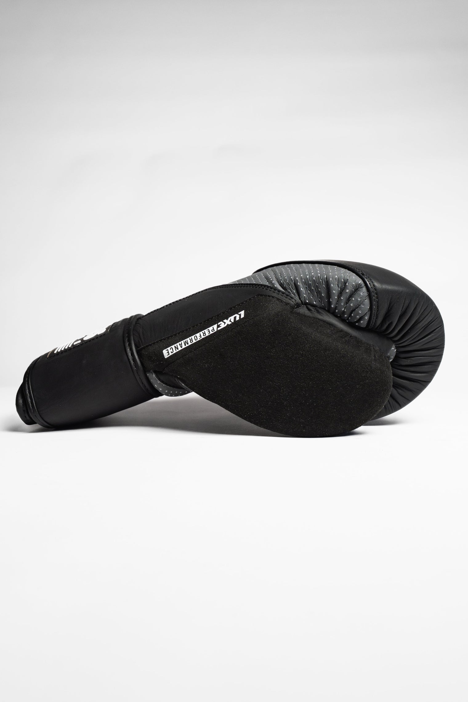 Luxe Boxing Glove   Unisex