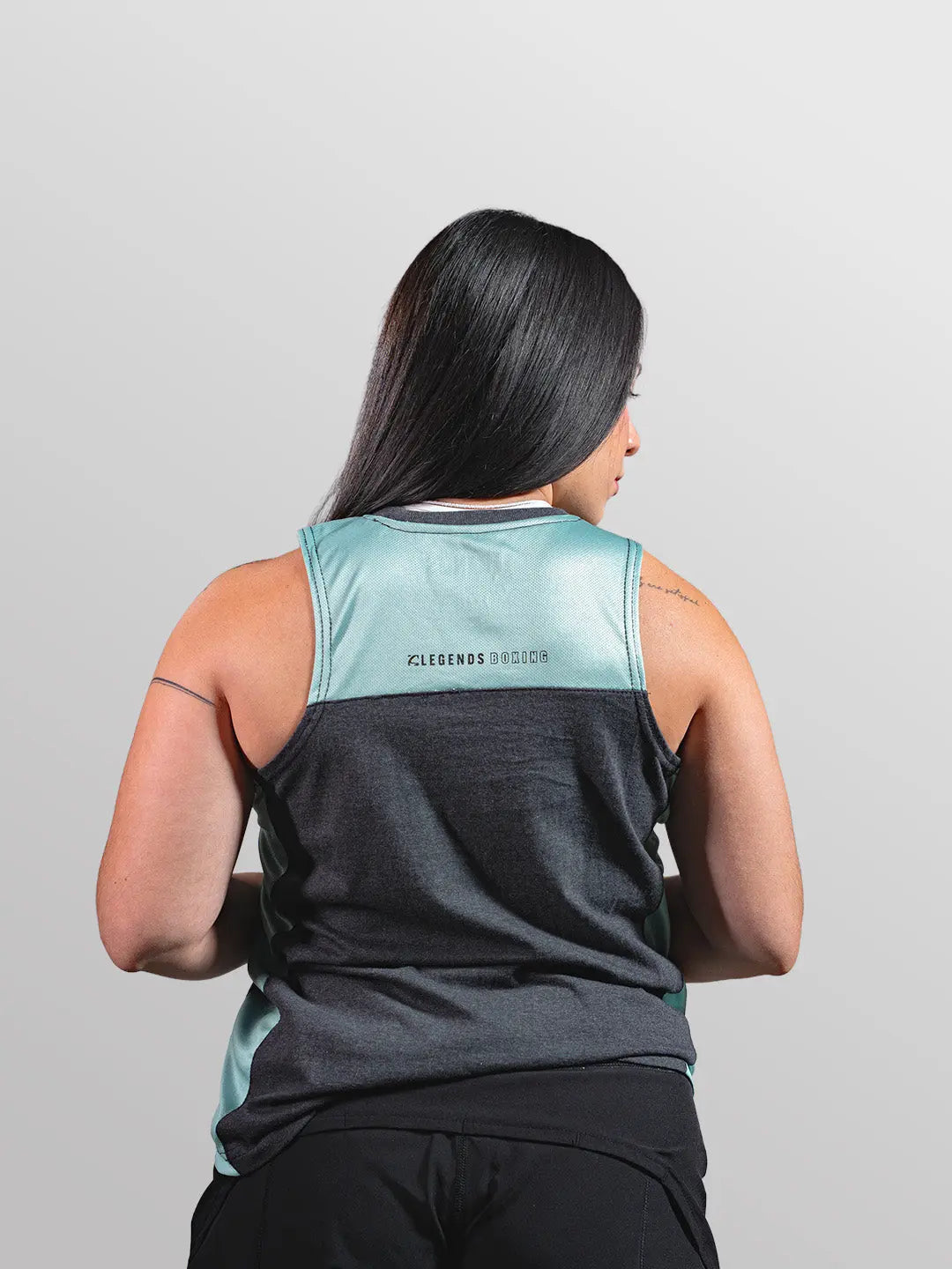 8 Count Performance Tank Q Star