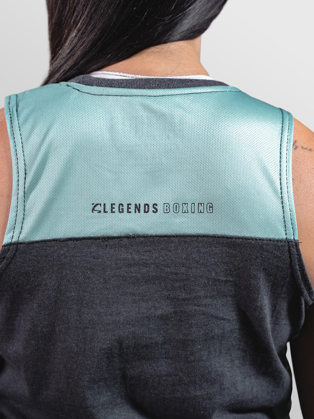 8 Count Performance Tank