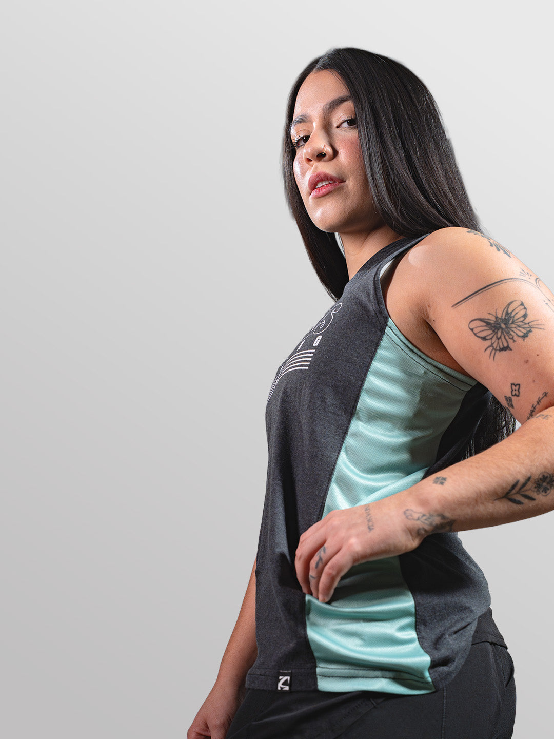 8 Count Performance Tank