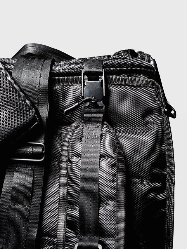 Legend Cliq Bag - The Ultimate Combat Sports Gear Bag 