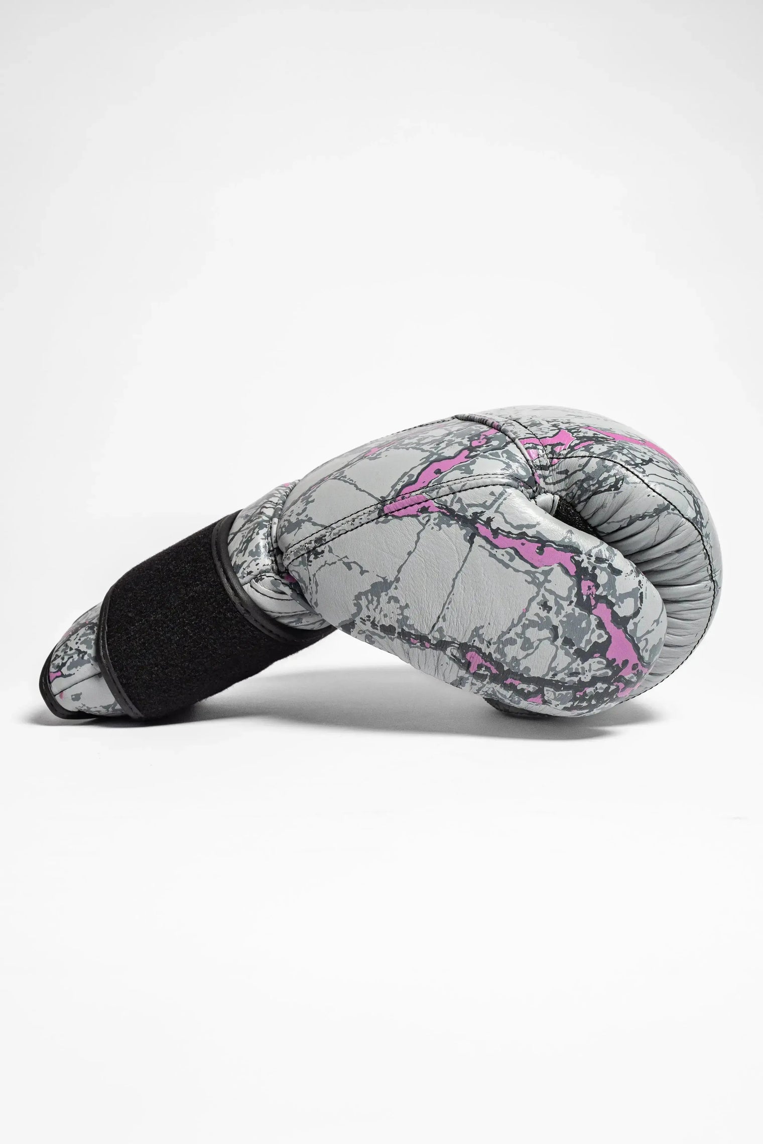 LB Tuff Glove IV Stone Series Mati International