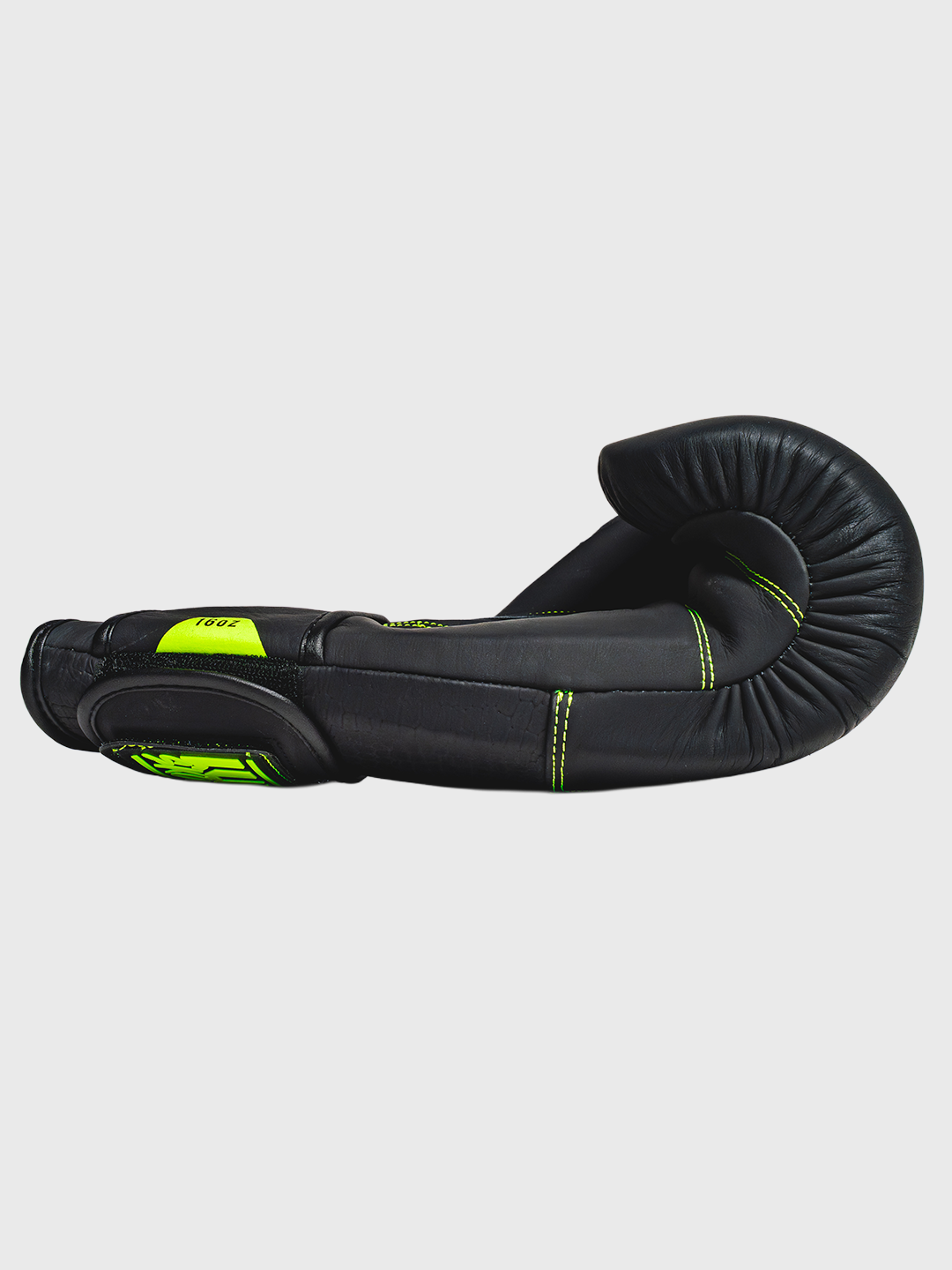 Luxe  SKO "Voltage" Edition